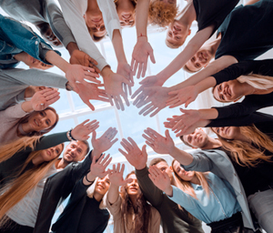 Práce a zaměstnanci